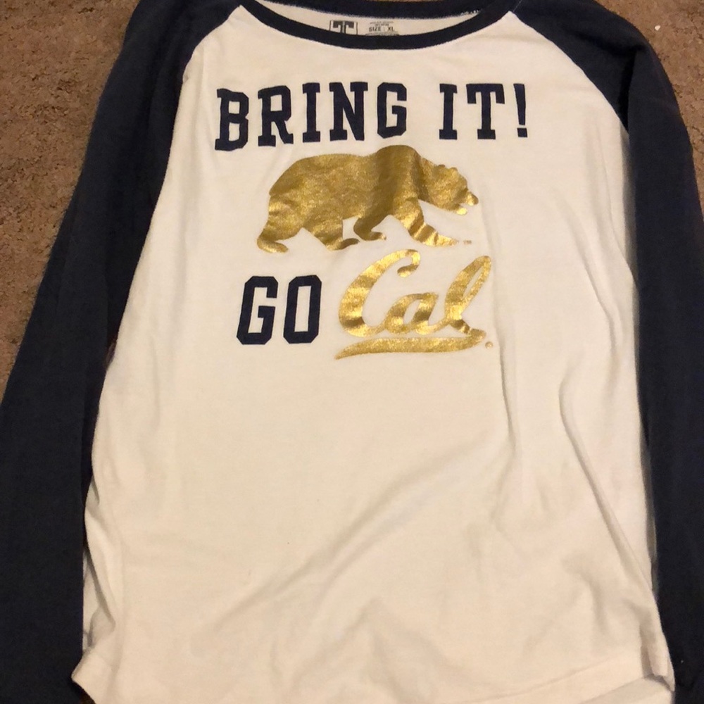 Girls size XL CAL Logo T-Shirt